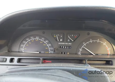 1992 Saturn Sl from USA, damaged, VIN 1G8ZF5490NZ221879